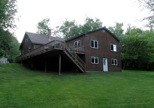 Stony Brook Lodge, Wilton ME, Outside View